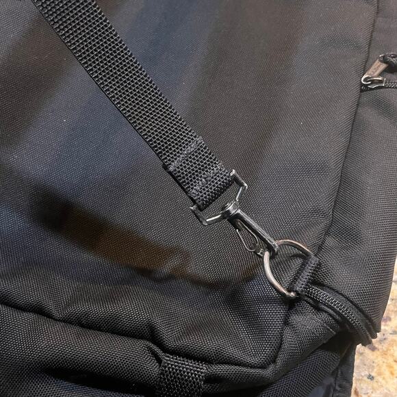 L.L. Bean Black Messenger Backpack Computer Multi use Utility Traveler Crossbody - Picture 2 of 10